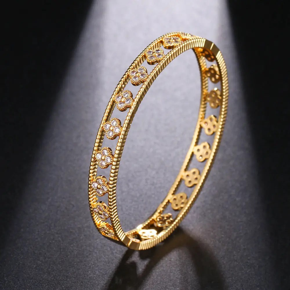Hollow Zircon Bracelet - Gold
