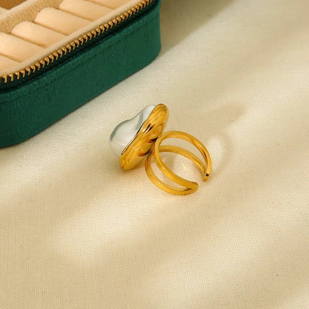Baroque Pearl Ring