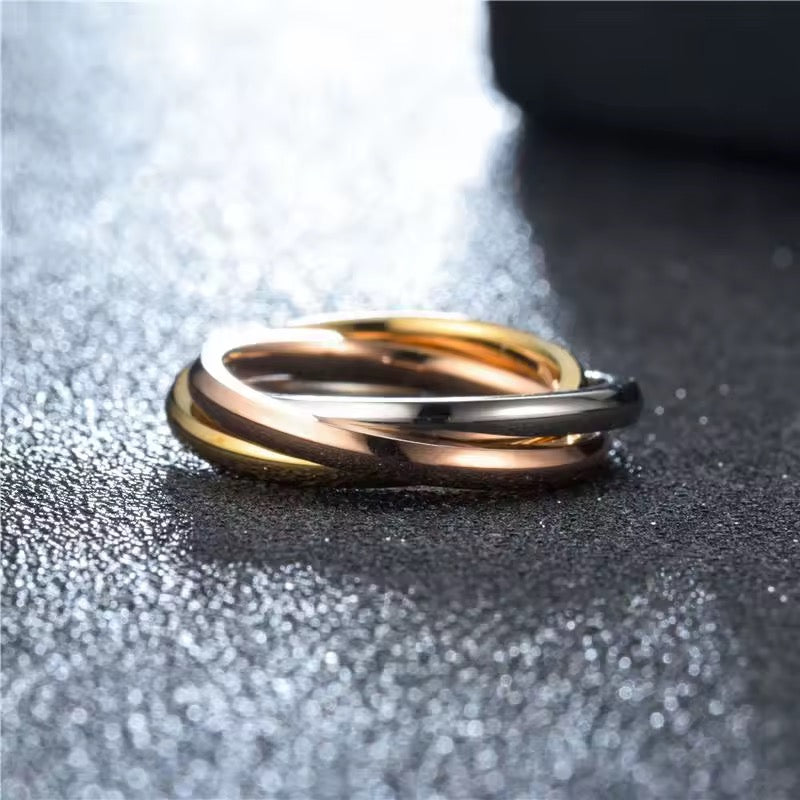 Triple Twist ring