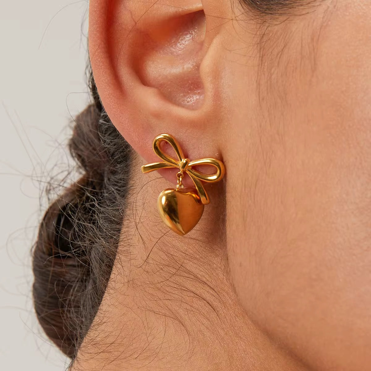 Bow & Heart Drop Earrings - Gold