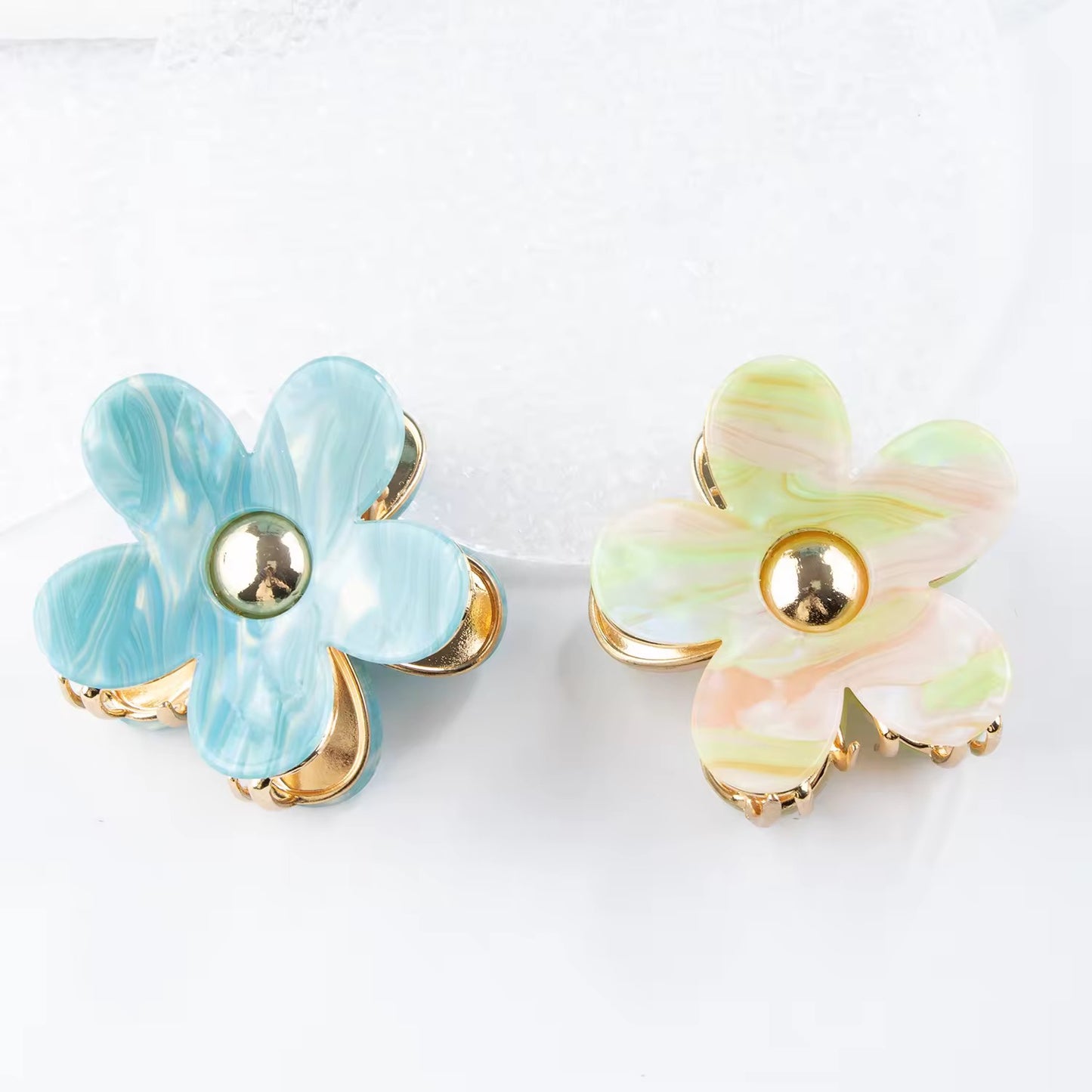 Gradient Flower Claw