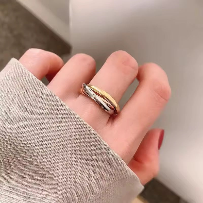 Triple Twist ring