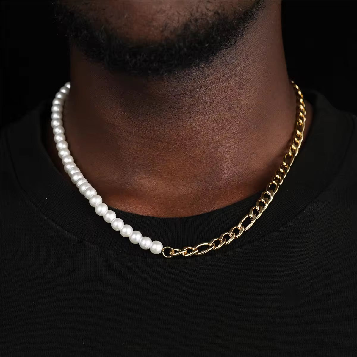 Aventi Pearl Necklace