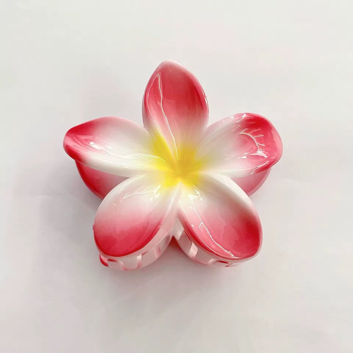 Ari Frangipani Hair Claws