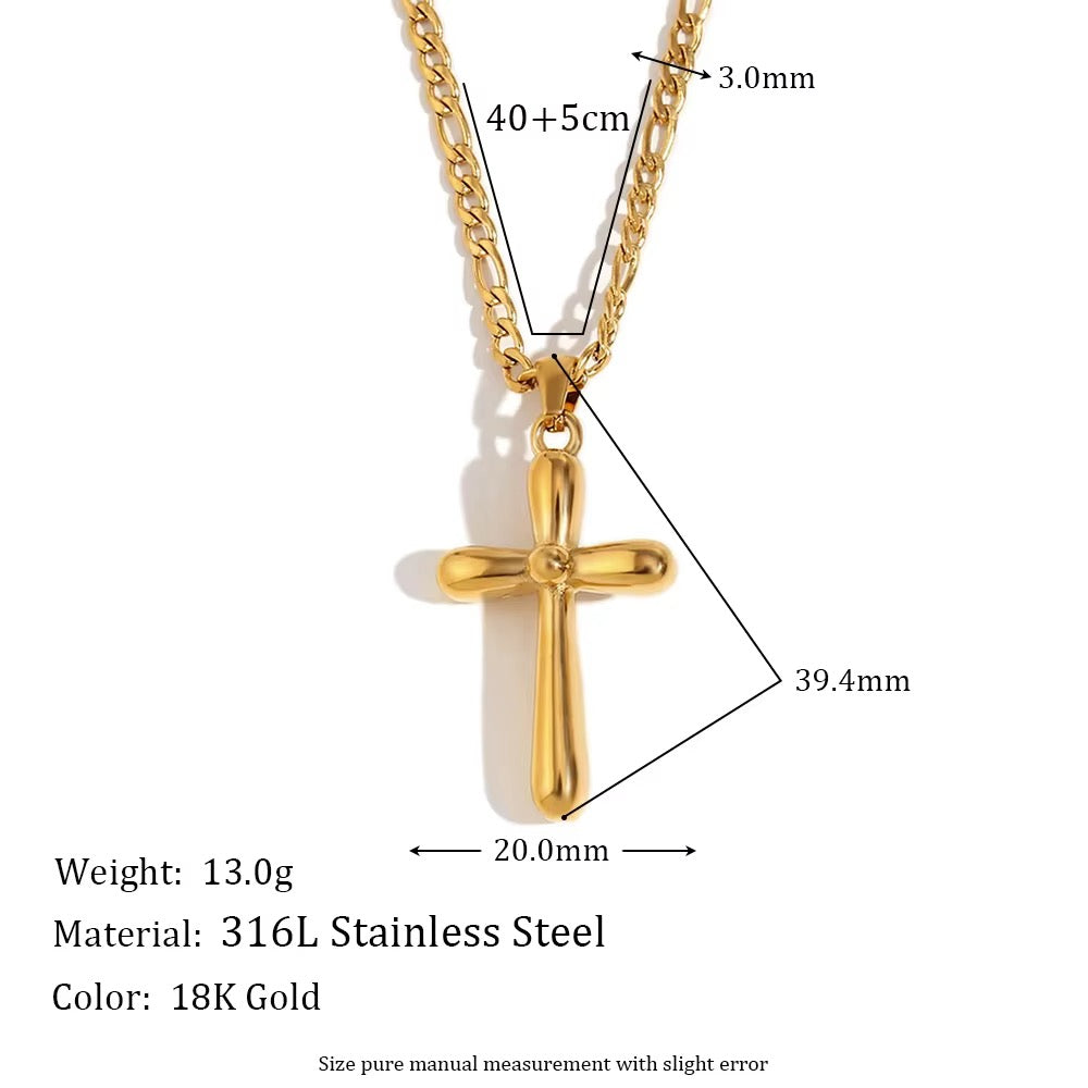 Crista Cross Necklace