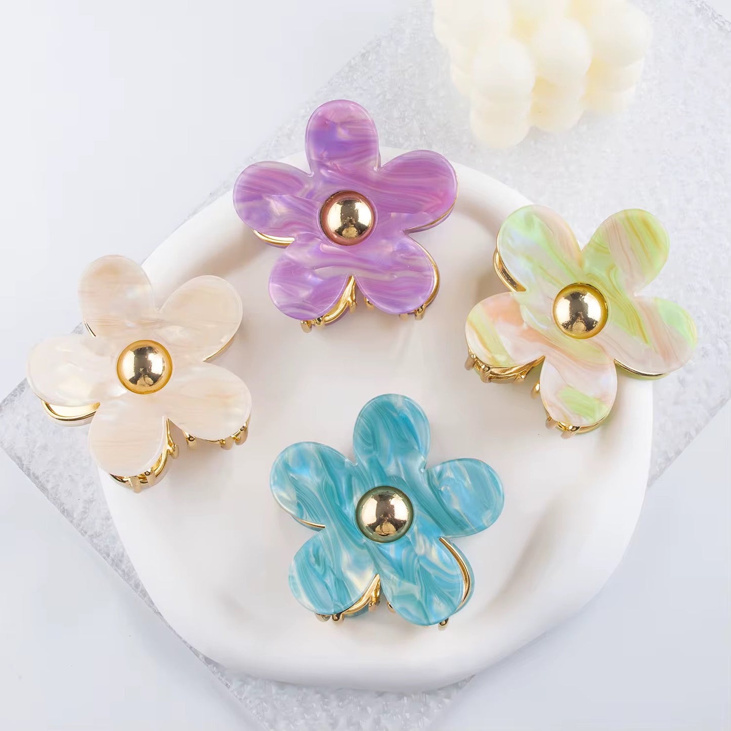 Gradient Flower Claw