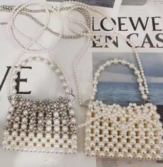 Lux Pearl Elegance Purse