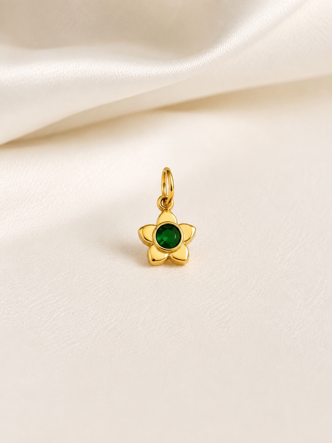 Charm - Emerald Flower