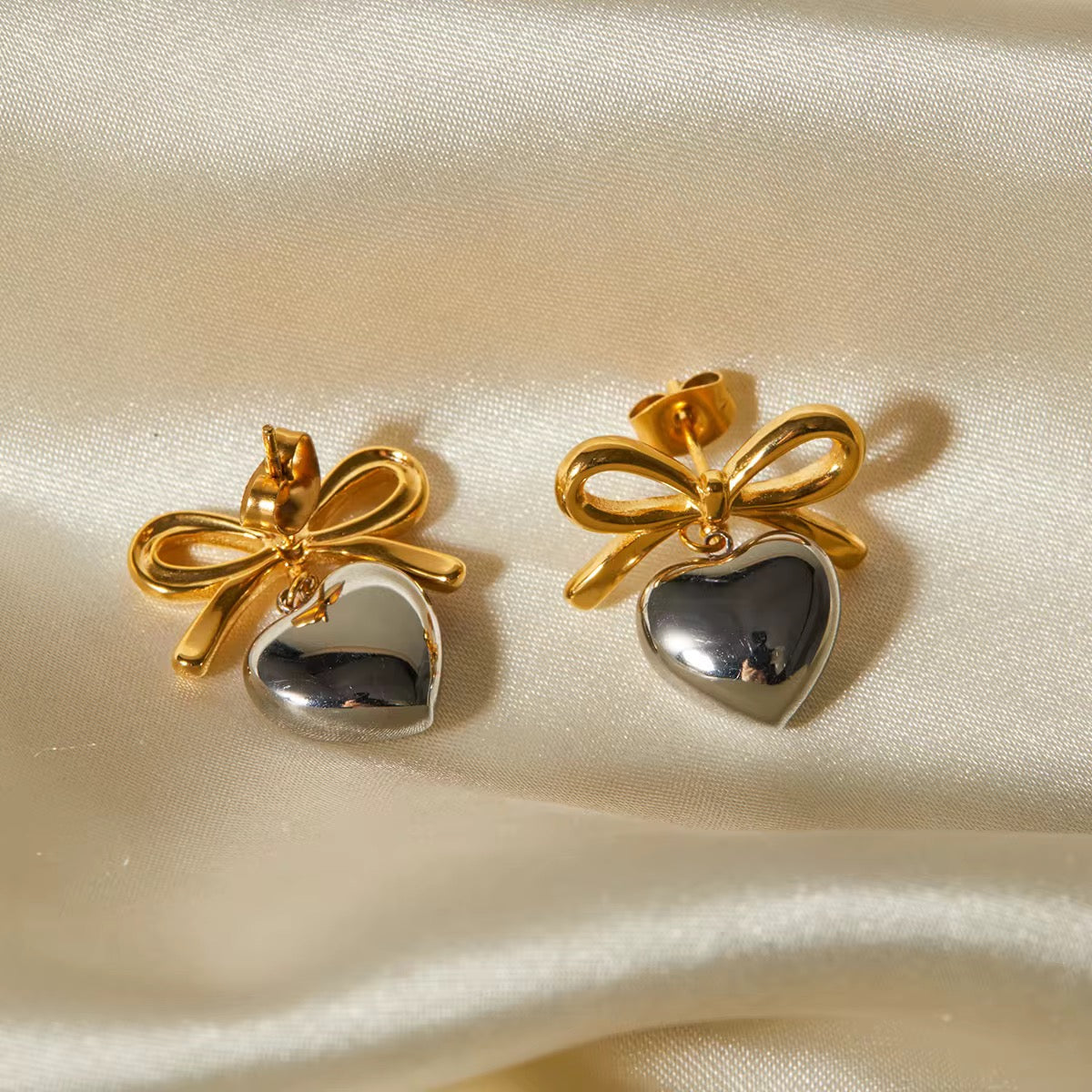 Bow & Heart Drop Earrings - Gold