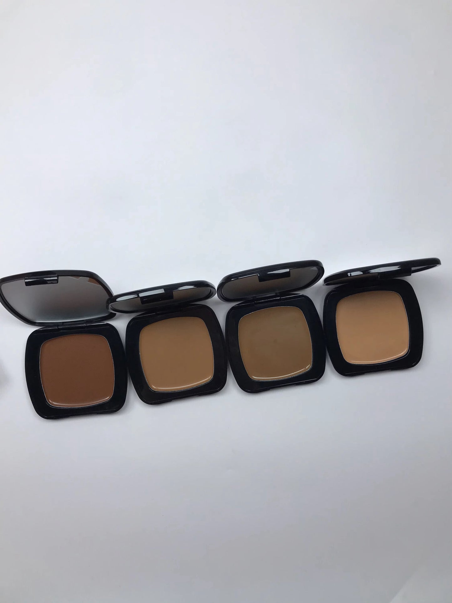 Cream Contour - Sereana