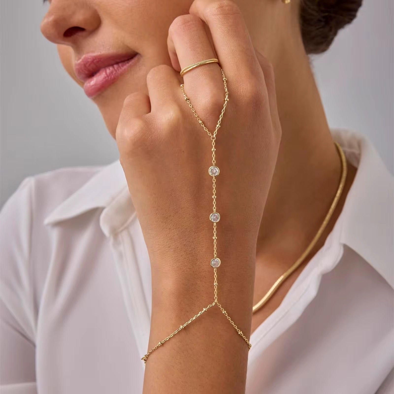 Zion Hand Chain Gold - Ramy Brook