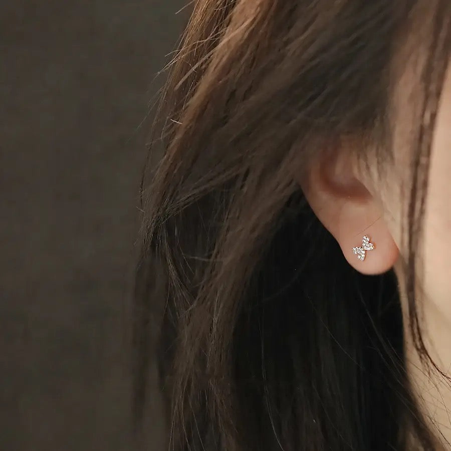 Silver Bow Earings