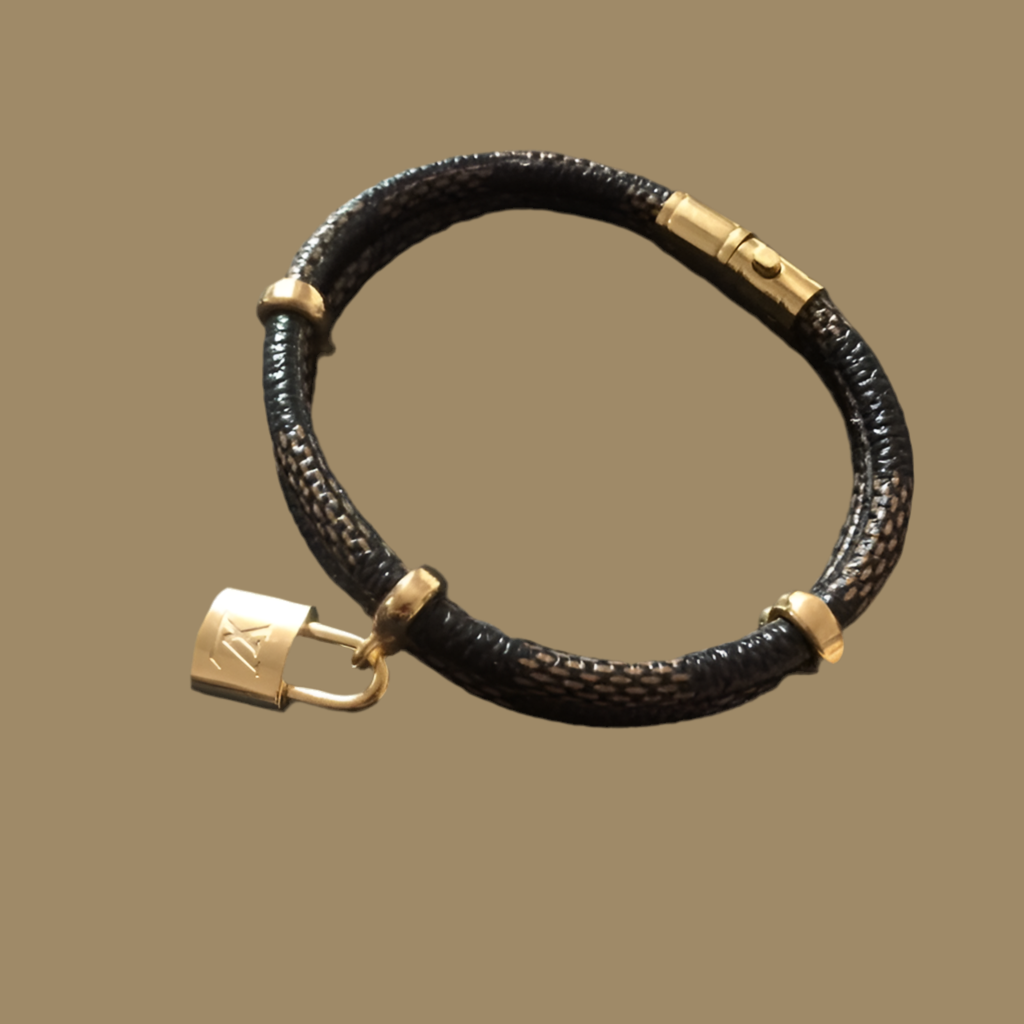 LV Lock Bracelet (Replica)
