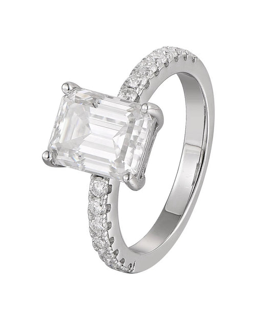 Emerald Royale Moissanite Ring (Pre-Order)