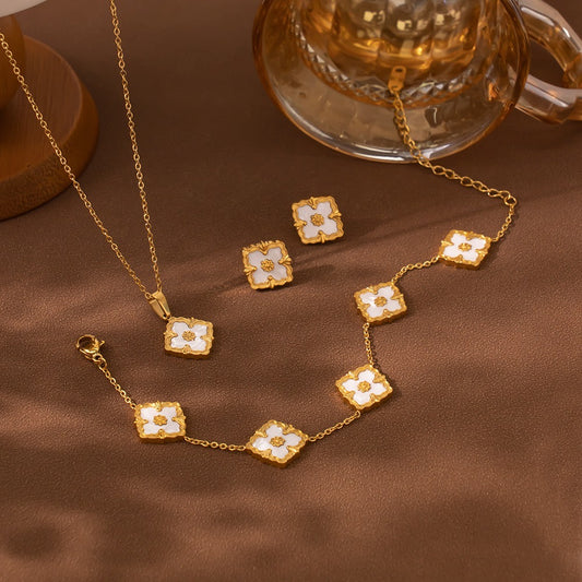 Bloom Elegance Set - White