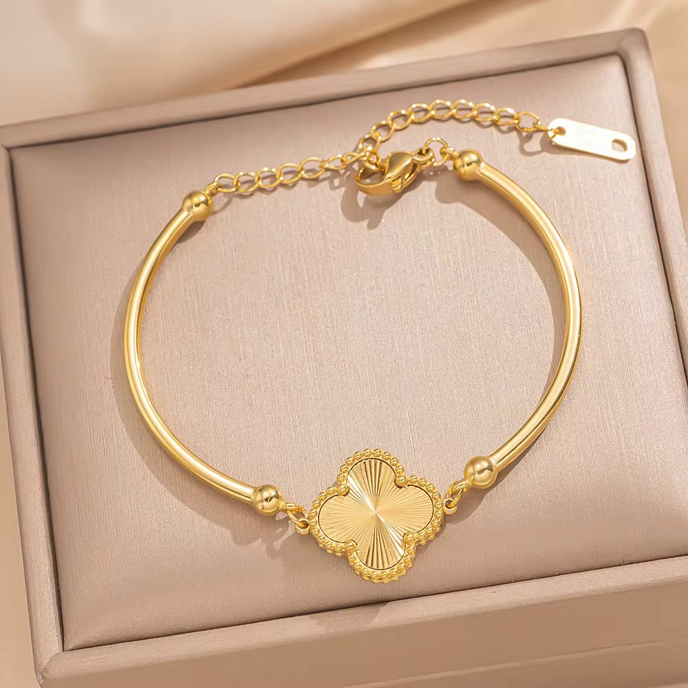 Eclat Clover Bracelet - Gold