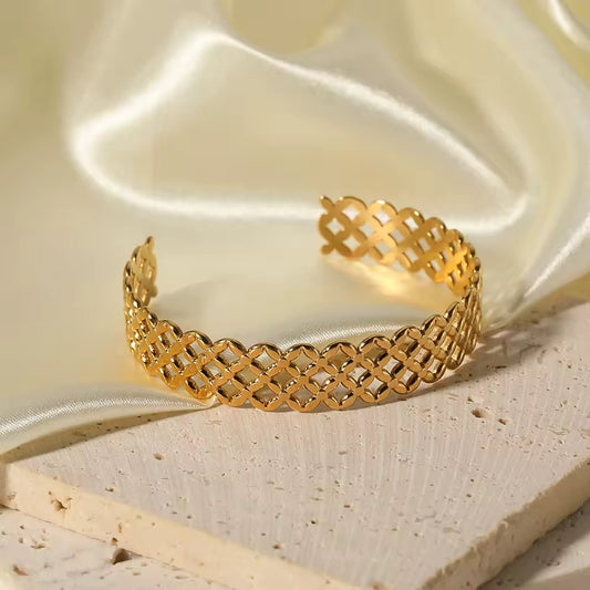 Pex Woven Cuff