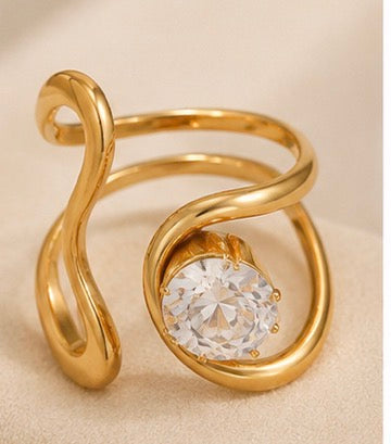 Luna Wrap Ring