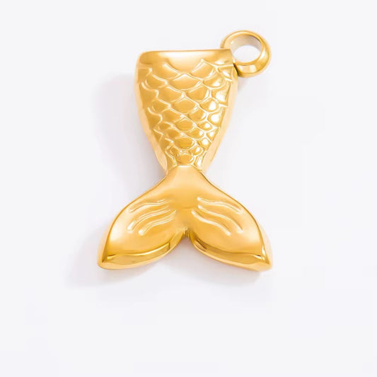 Charm - Fish Tail