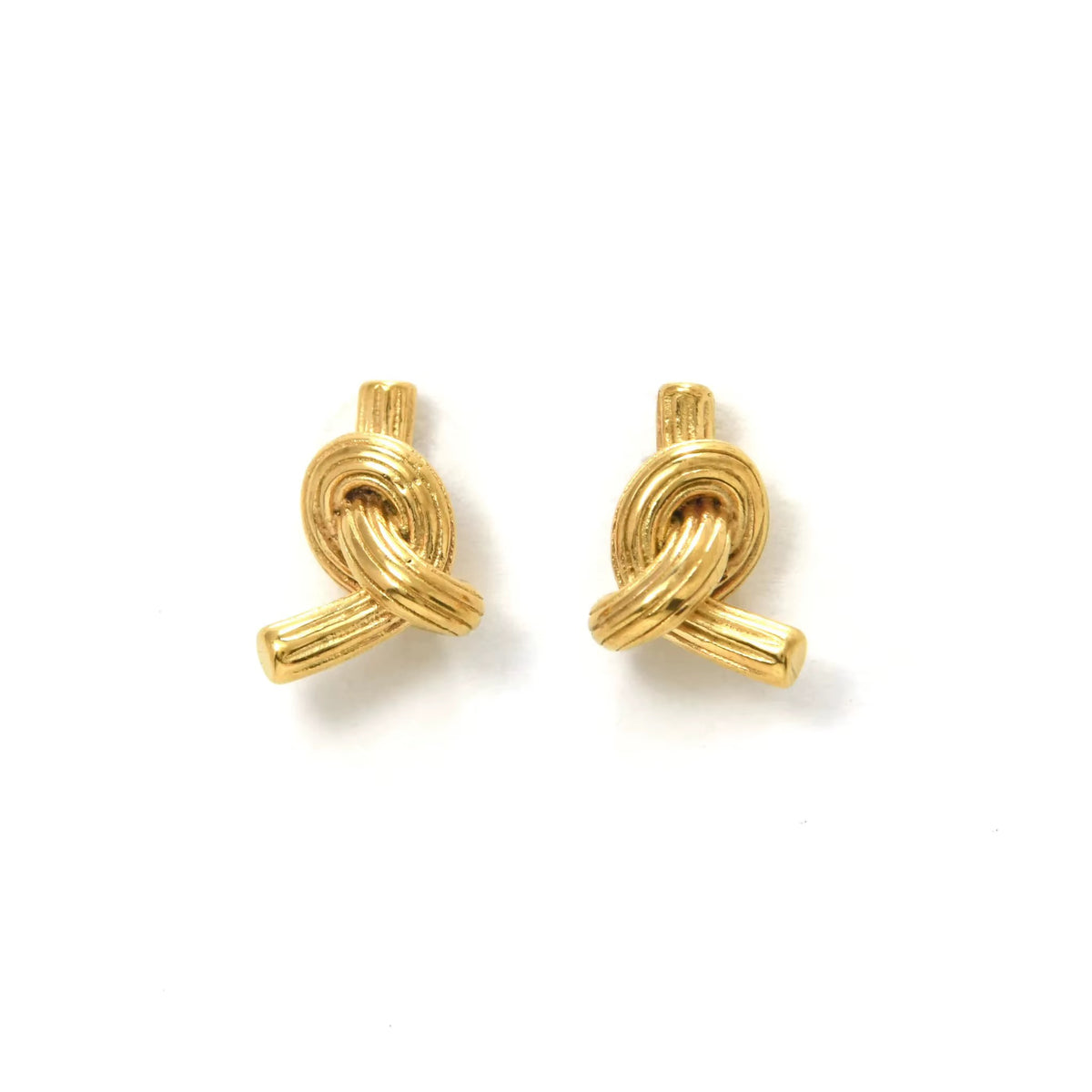 Amara Knot Earring