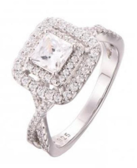 Royale Halo Ring