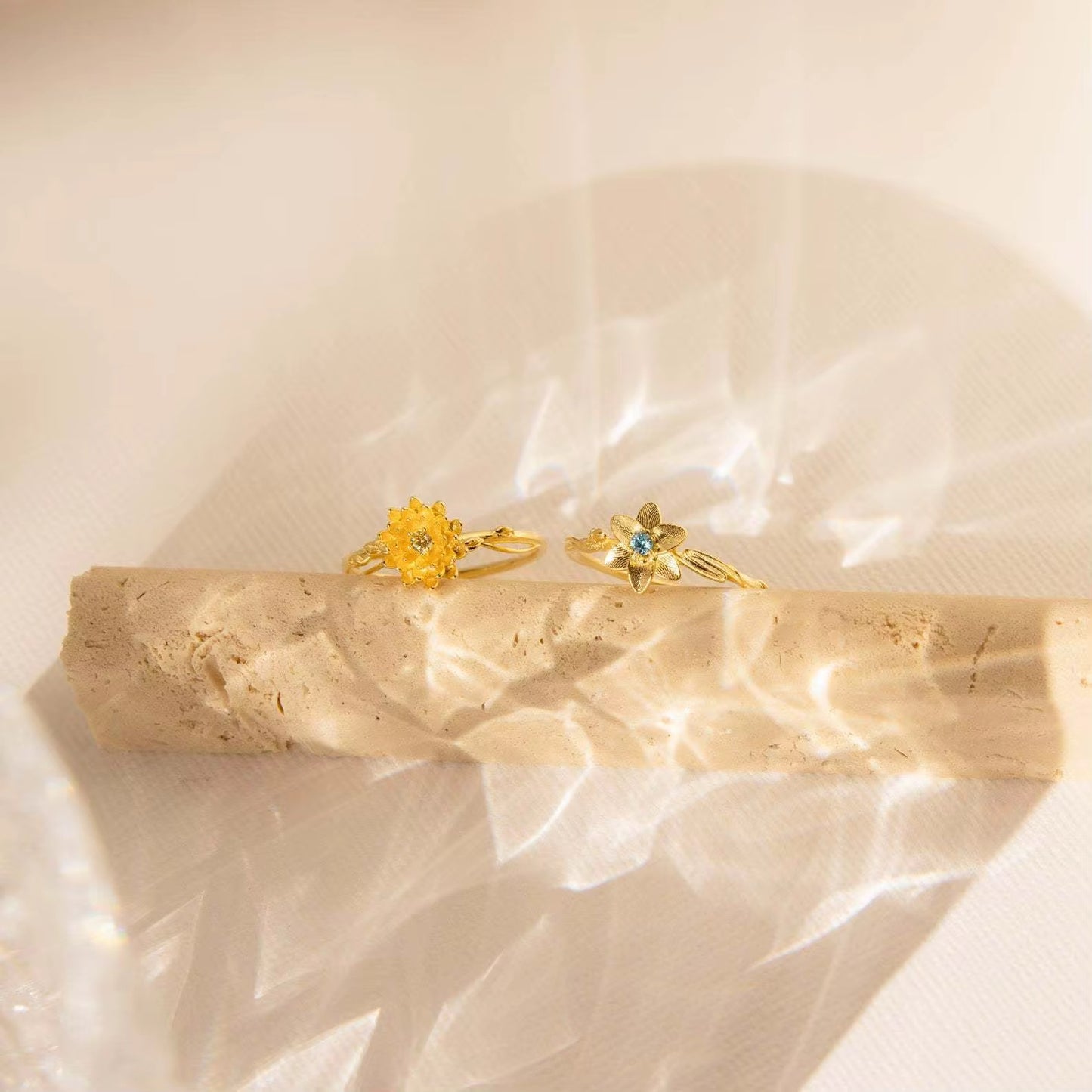 Vintage Adjustable Open Ring with Monthly Flower & Birthstone Design