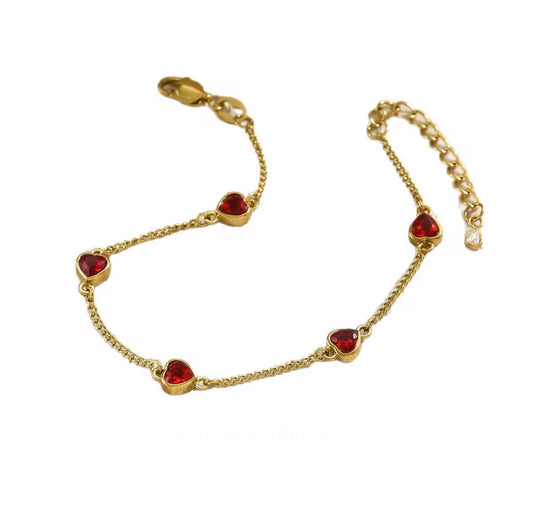 Golden Heart Zircon Charm Bracelet