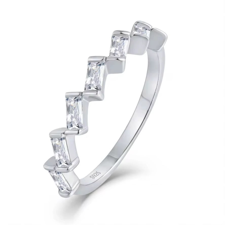 Verona Crown Ring