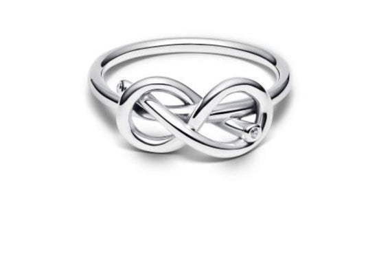 Arahia Sterling Silver Infinity Ring