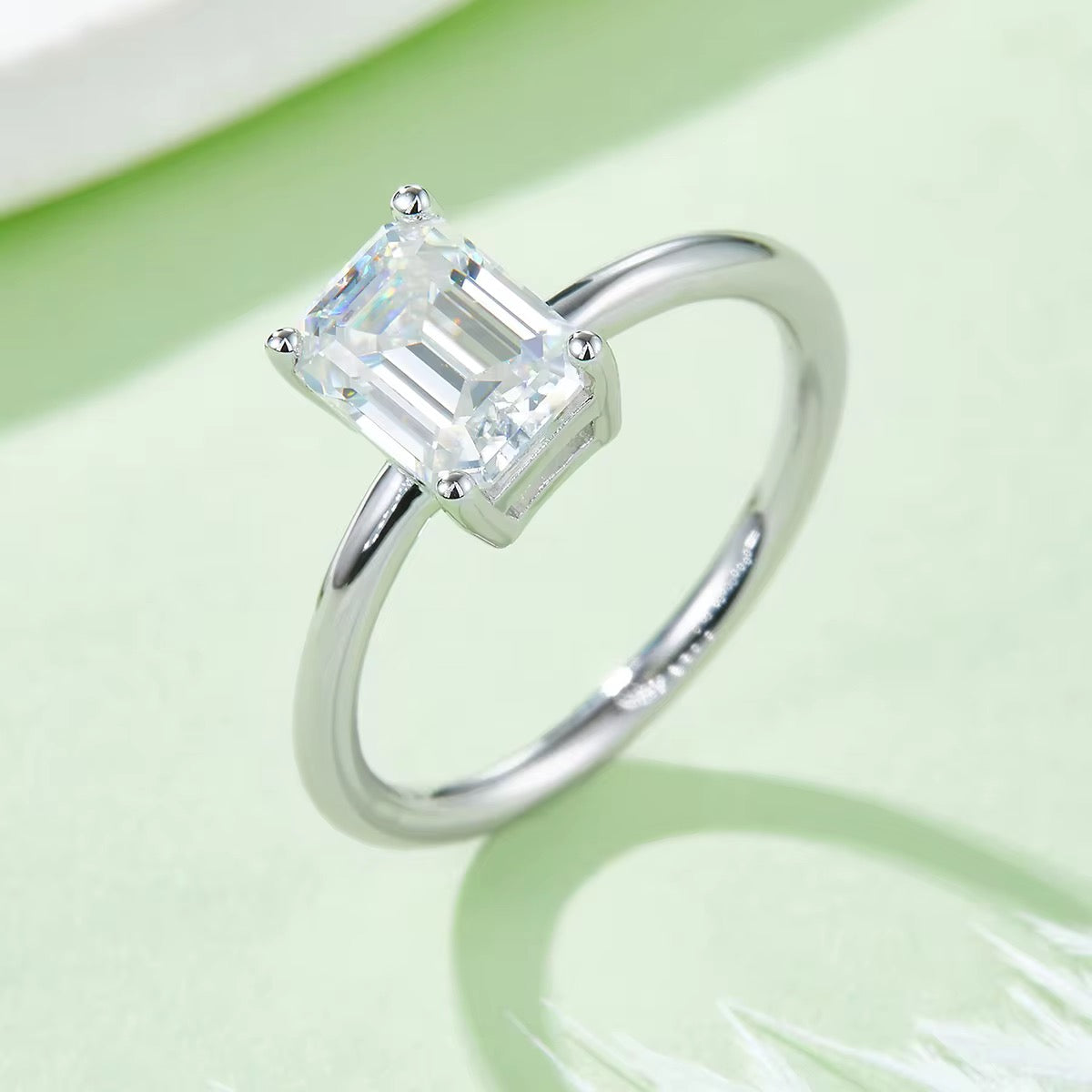 Soleil Solitaire Silver Ring