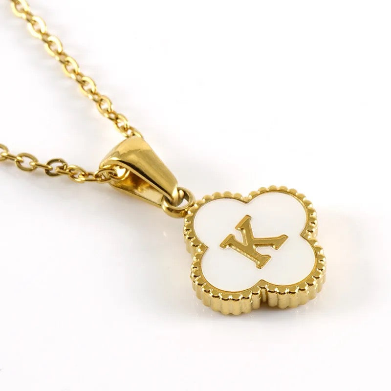 Clover Initial necklaces