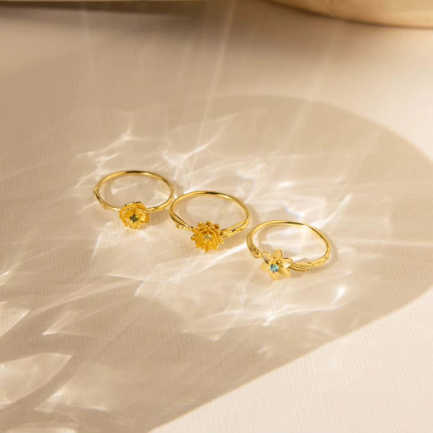 Vintage Adjustable Open Ring with Monthly Flower & Birthstone Design