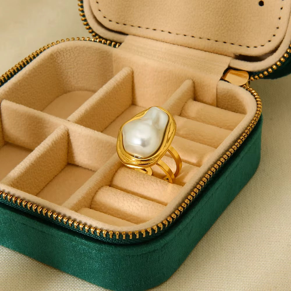 Baroque Pearl Ring